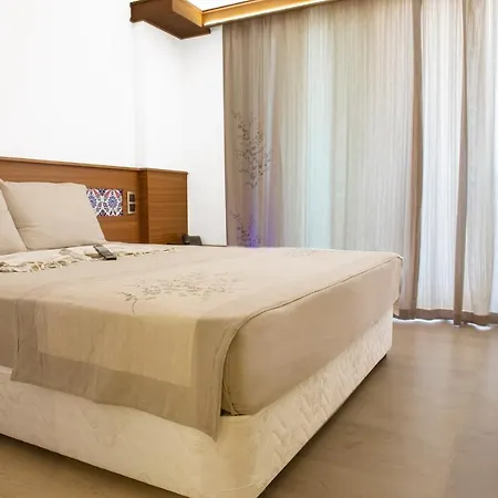 Lotus Spa&sport فندق اكياكا