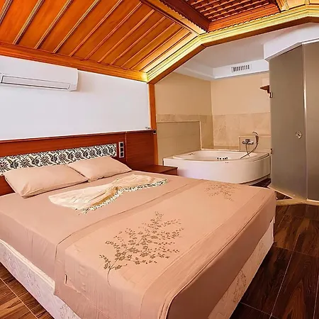 Lotus Spa&sport Akyaka Hotel *